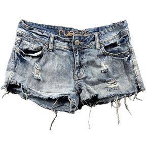 Rue 21 Women Vintage Y2K Jean Shorts Short Distressed Booty Cut Off Sz 3/4 M156